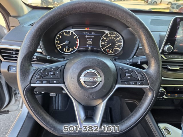 Used 2023 Nissan Altima 2.5 SV FWD image 29