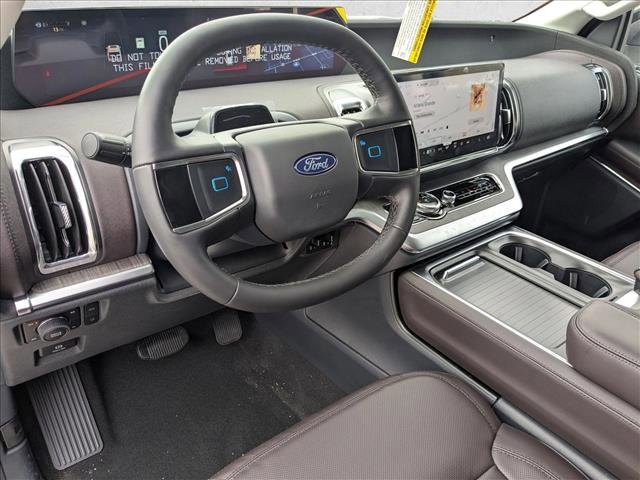 New 2026 Ford Expedition Platinum w/ Platinum Ultimate Package video 3