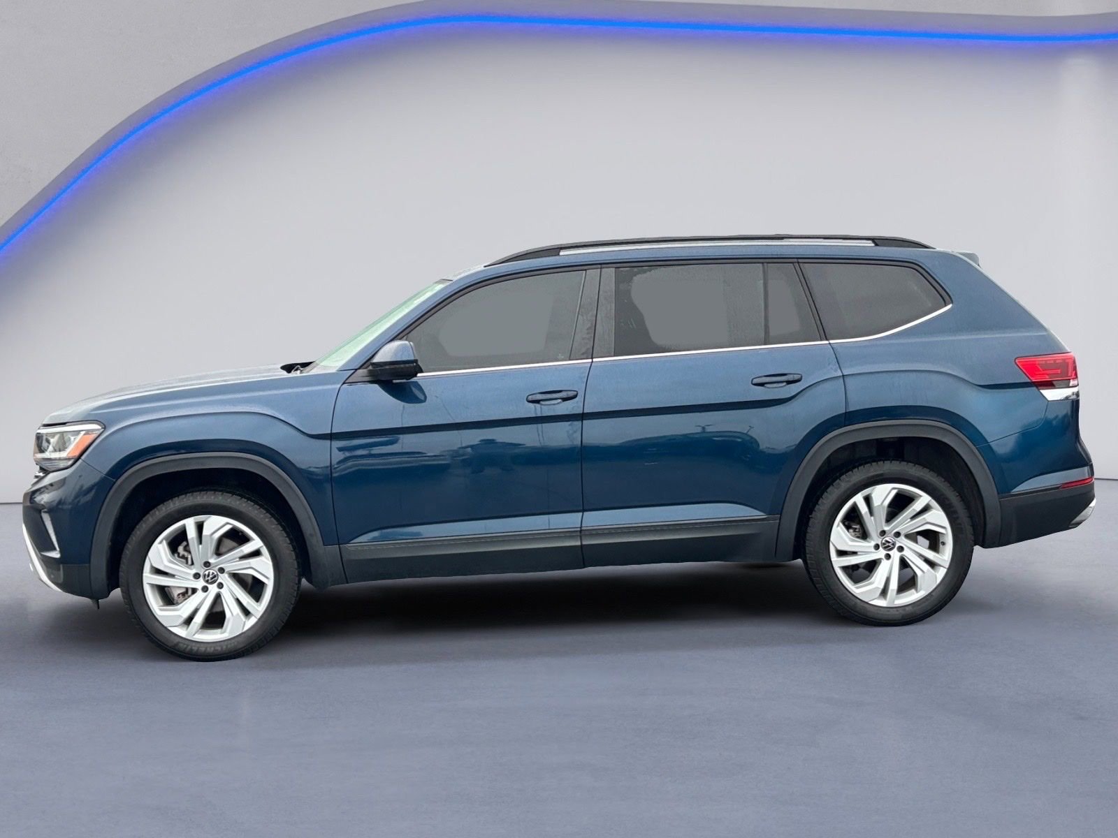 Used 2023 Volkswagen Atlas SE image 11