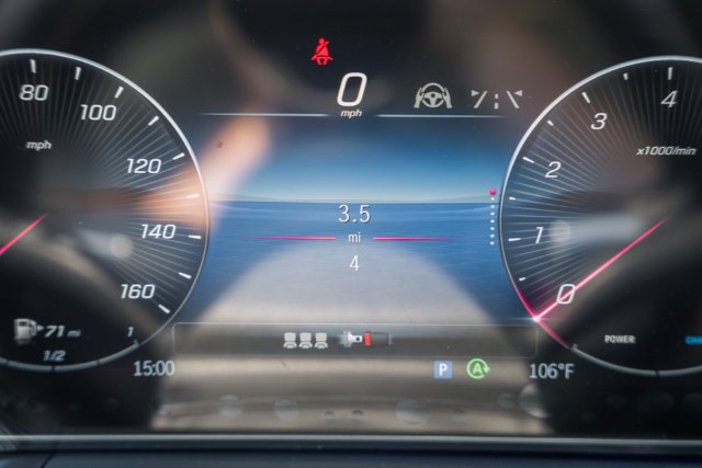 New 2026 Mercedes-Benz GLE 450 4MATIC image 37