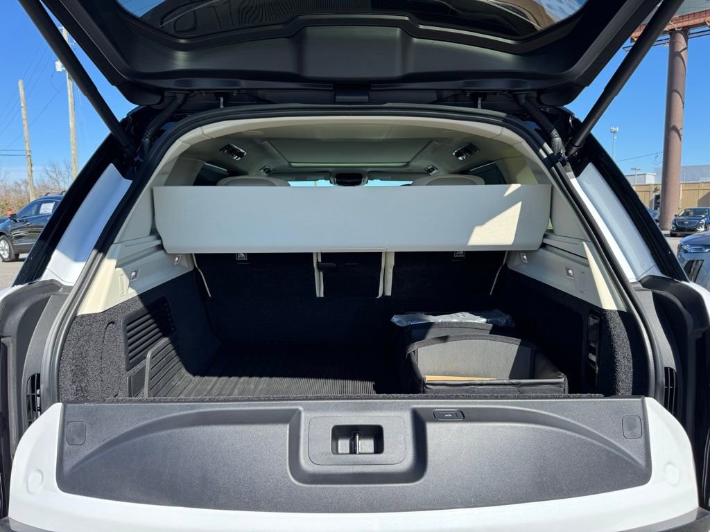 Used 2024 Land Rover Range Rover Long Wheelbase Autobiography image 37