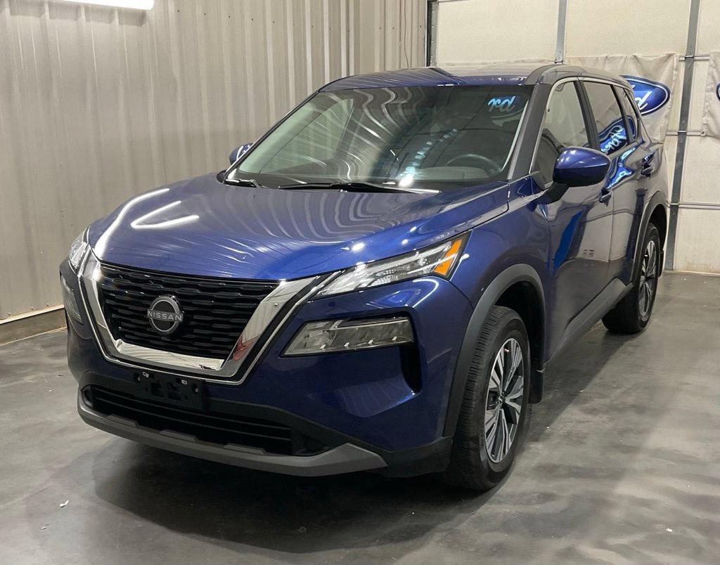 Used 2023 Nissan Rogue SV AWD/4WD image 3