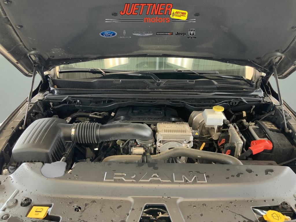 Used 2020 RAM 1500 Laramie AWD/4WD image 4