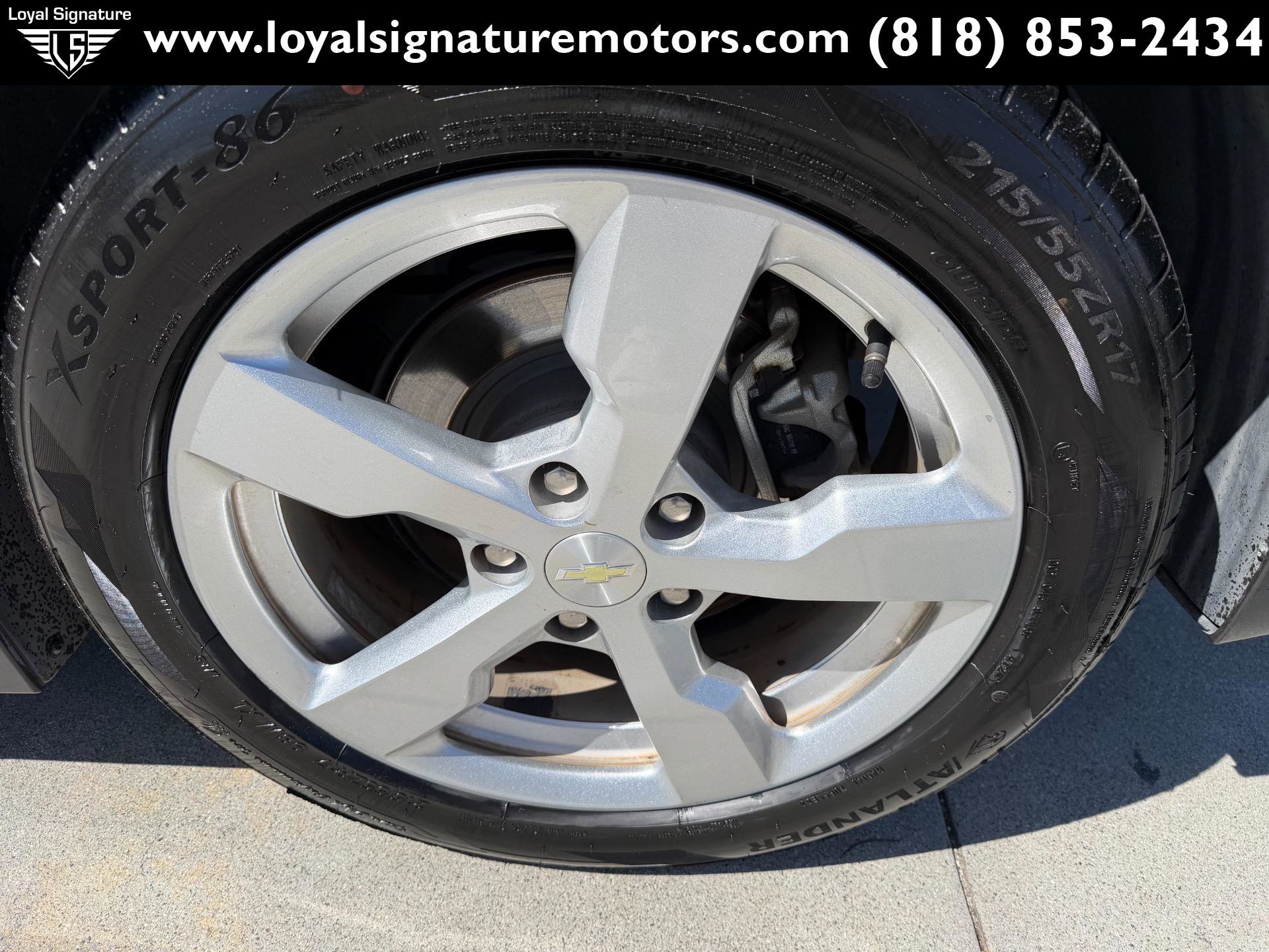 Used 2012 Chevrolet Volt Premium w/ Premium Trim Package FWD image 28