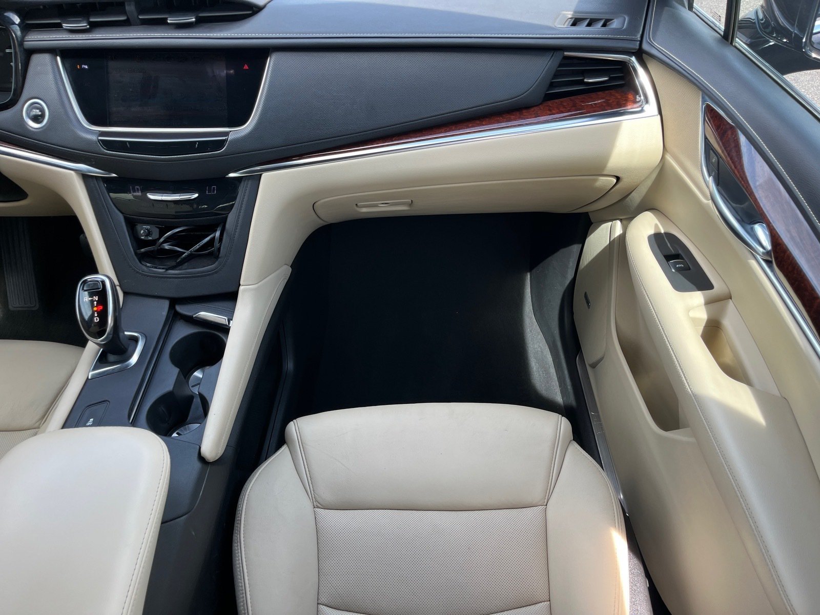 Used 2019 Cadillac XT5 Luxury FWD image 15