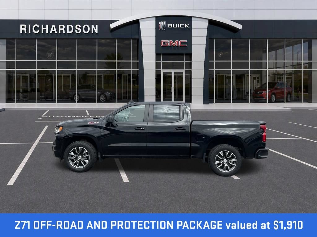 Used 2023 Chevrolet Silverado 1500 RST AWD/4WD image 2