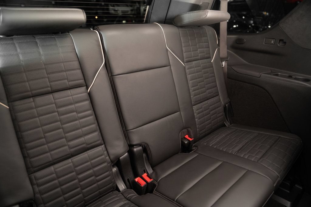 Used 2026 Cadillac Escalade V AWD/4WD image 28