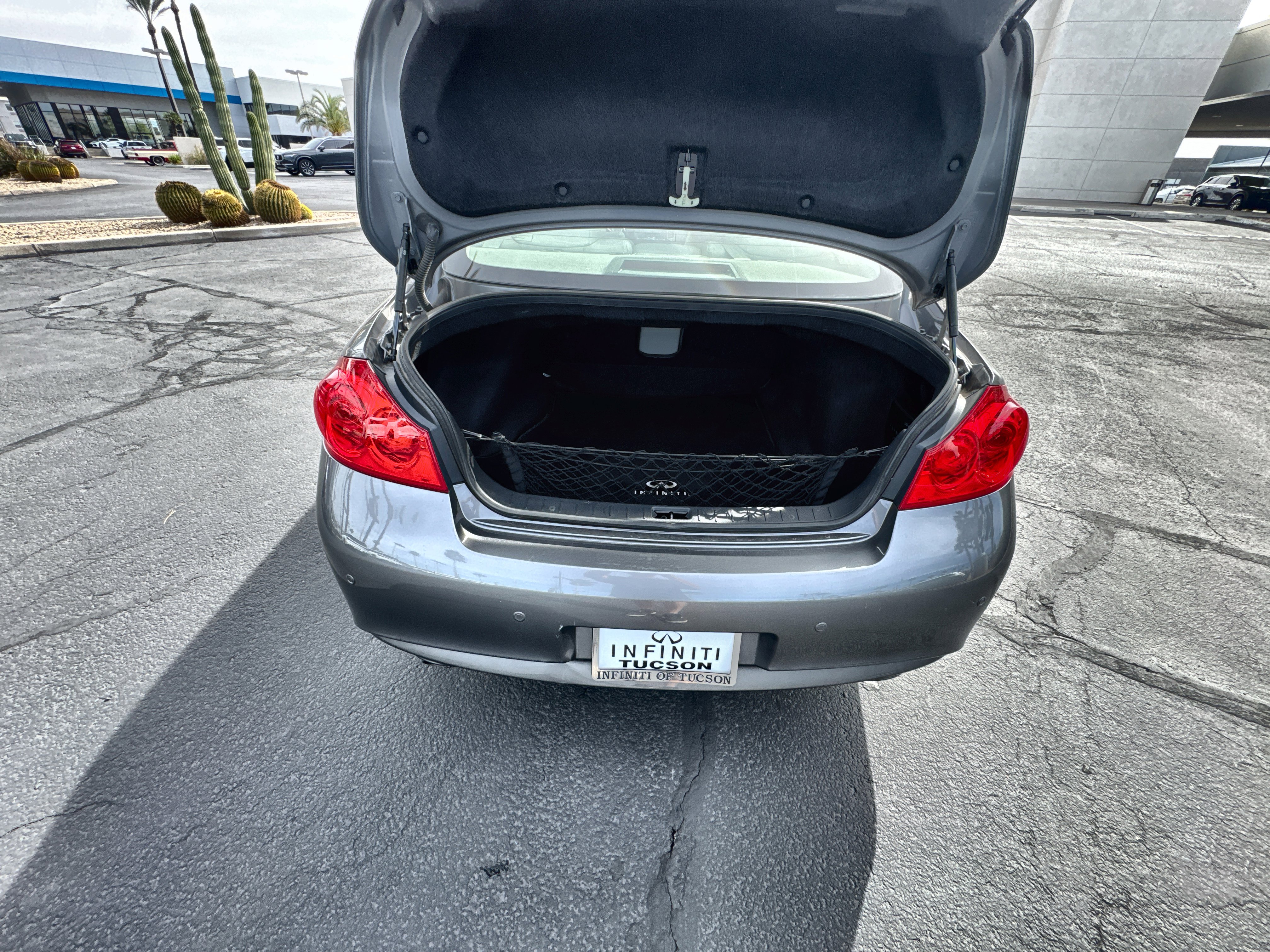 Used 2012 INFINITI G37 Journey w/ Premium Pkg image 27