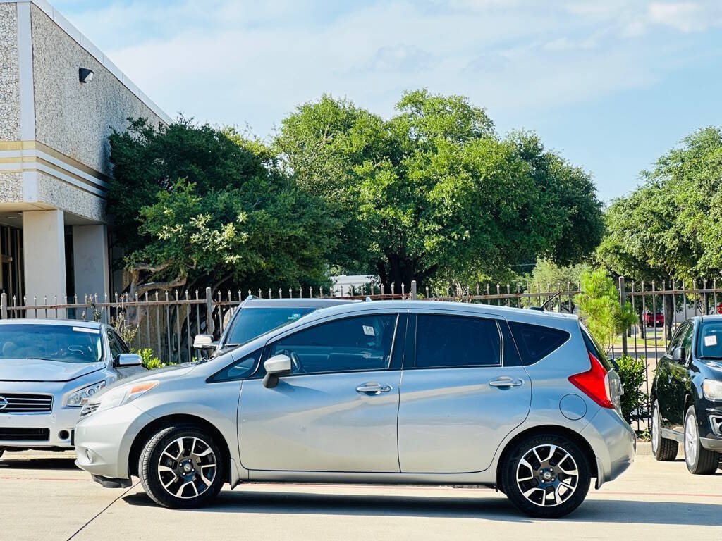 Used 2015 Nissan Versa Note FWD image 4