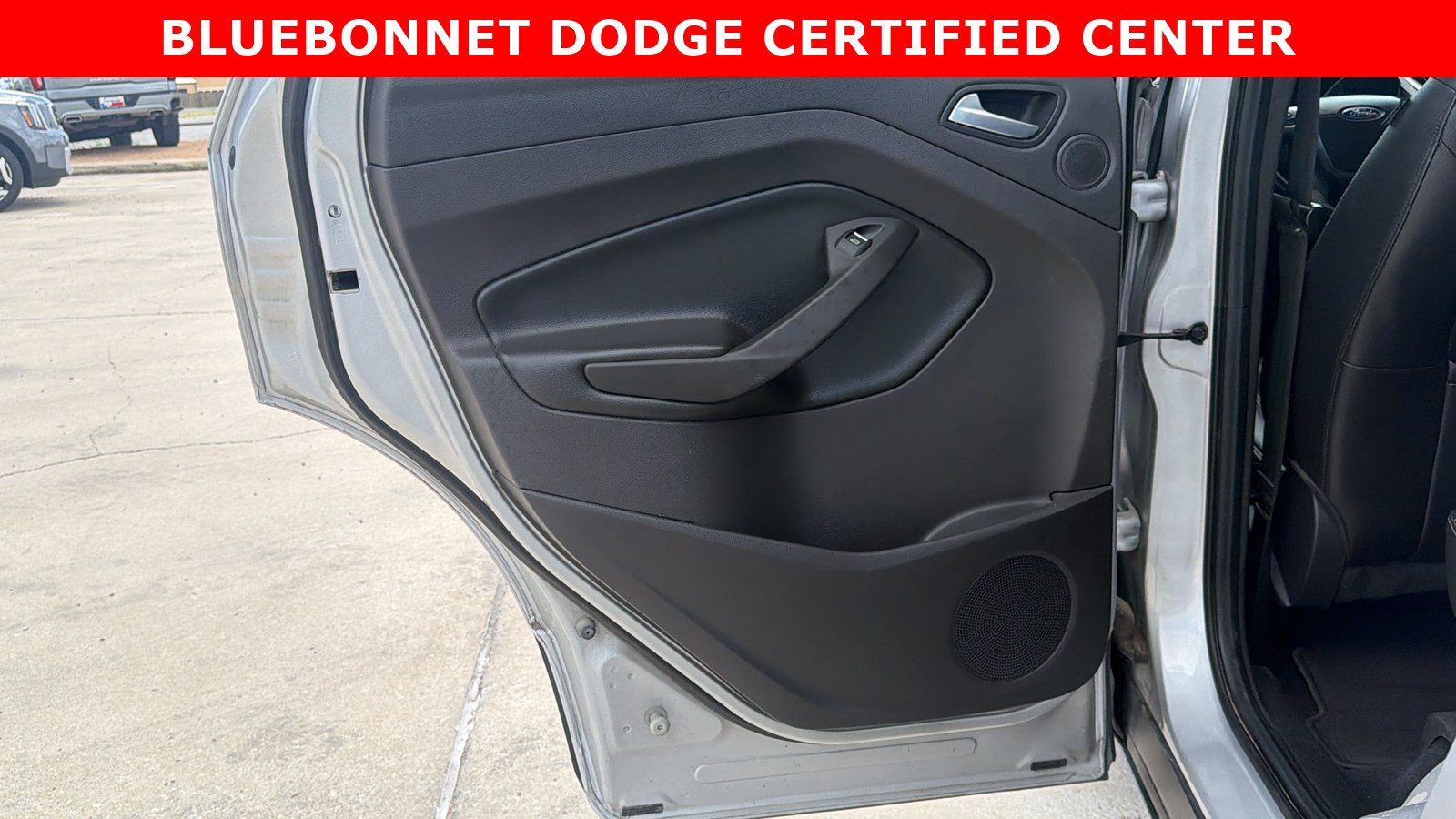 Used 2015 Ford Escape Titanium w/ Equipment Group 301A AWD/4WD image 14