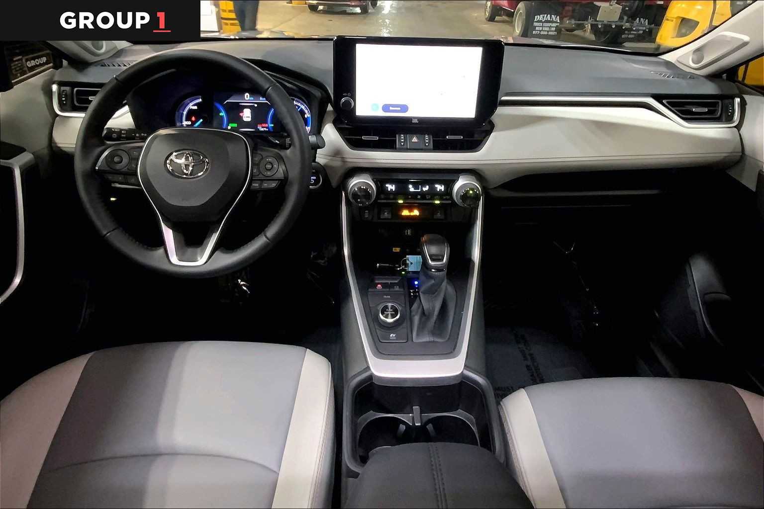 Used 2025 Toyota RAV4 XLE Premium w/ Weather Package AWD/4WD image 16