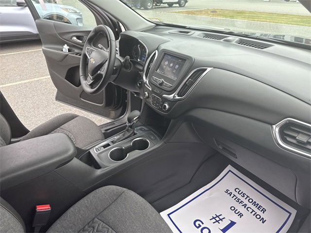 Used 2023 Chevrolet Equinox LT image 30