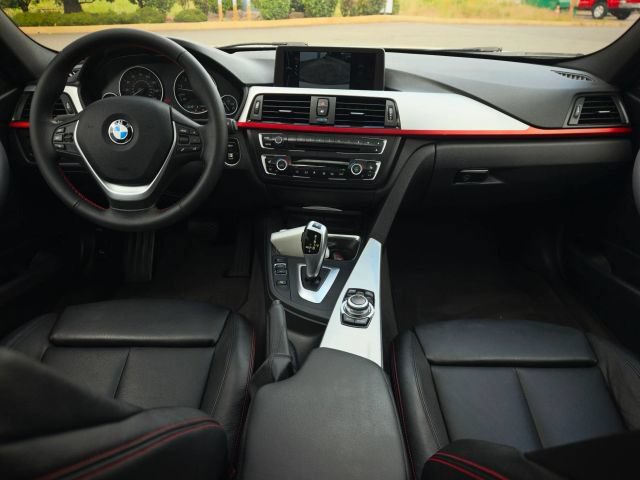 Used 2013 BMW 328i xDrive Sedan AWD/4WD image 49