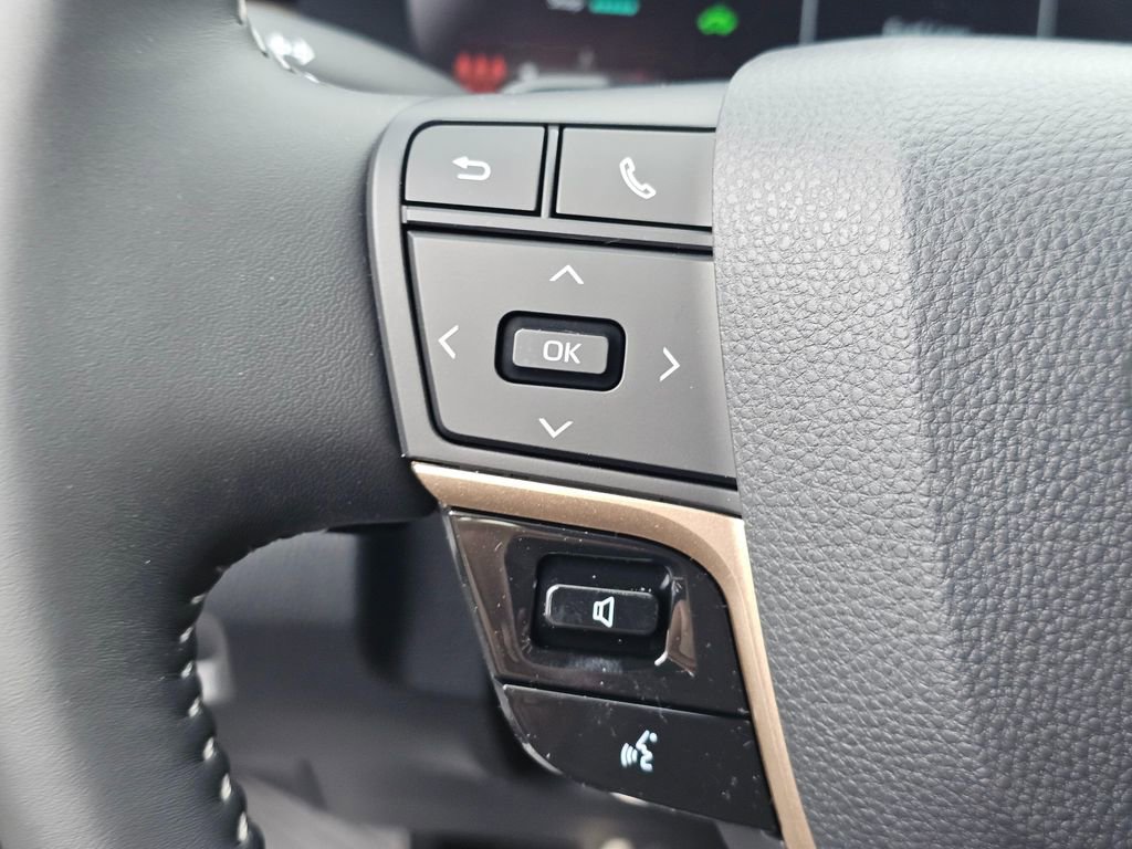New 2026 Toyota Crown Signia AWD/4WD image 32