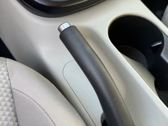 Certified 2025 Kia Soul LX image 21