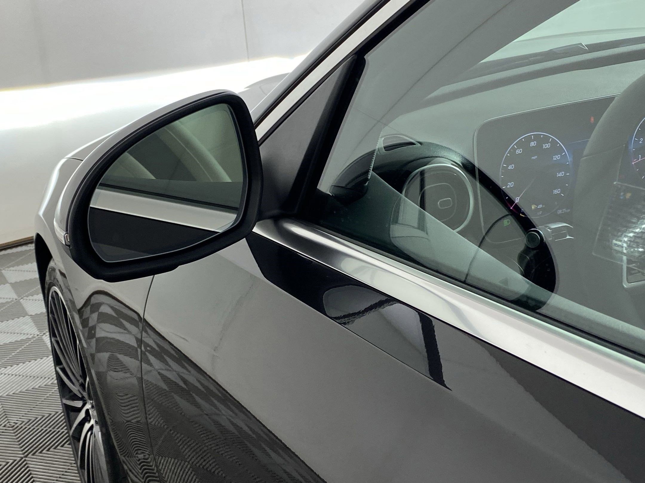 Used 2025 Mercedes-Benz C 300 C 300 image 21