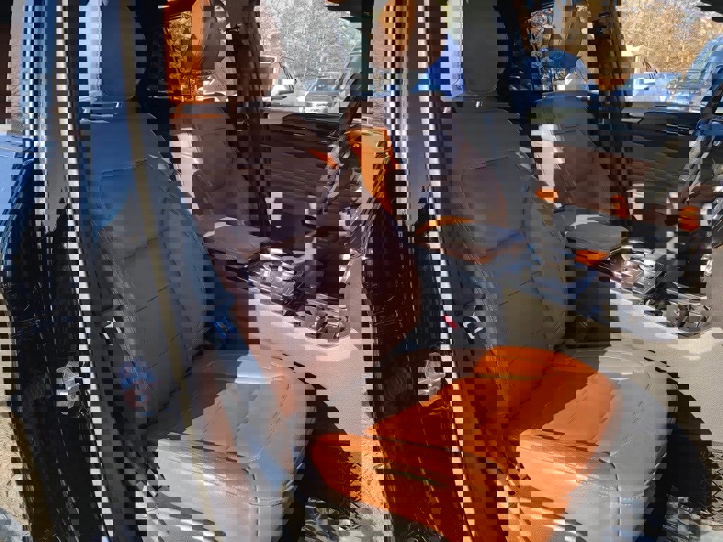 Used 2018 Mercedes-Benz GLE 43 AMG 4MATIC Coupe w/ Parking Assist Package image 35