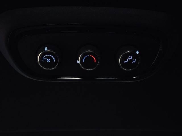 Certified 2025 Dodge Durango GT image 25