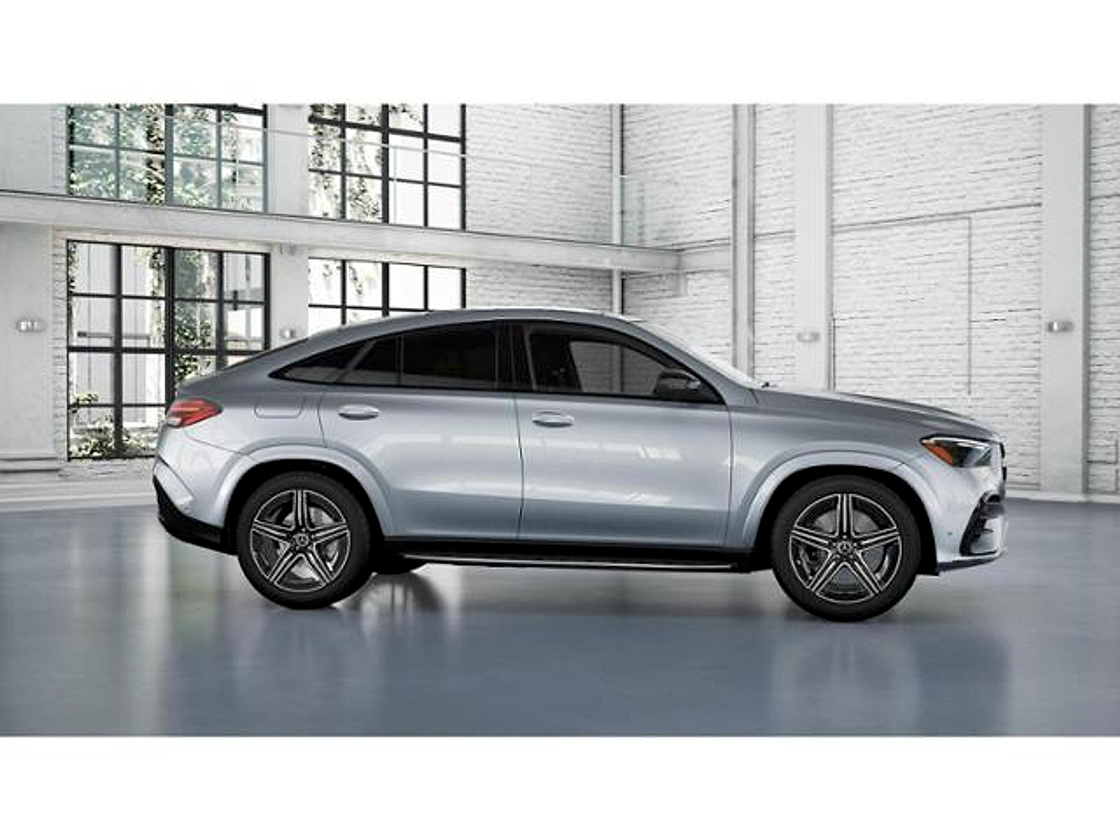 Used 2025 Mercedes-Benz GLE 450 4MATIC Coupe w/ Driver Assistance Package image 15
