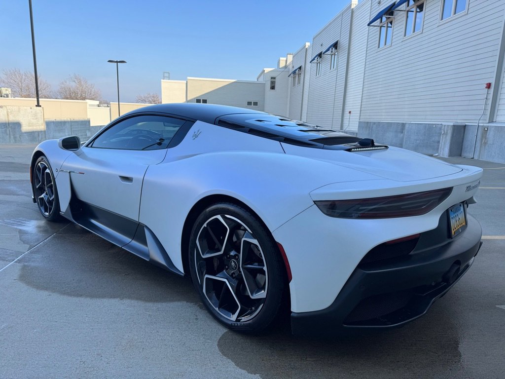 Used 2022 Maserati MC20 Coupe image 5