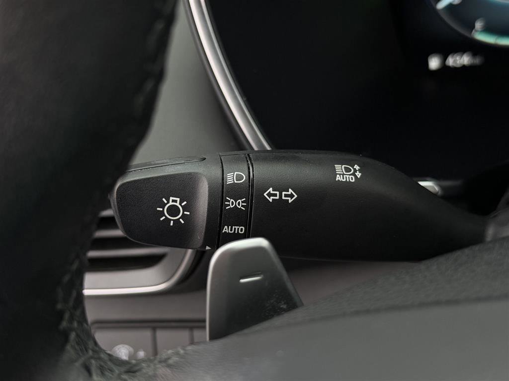 Used 2023 Hyundai Santa Fe SEL Premium image 20