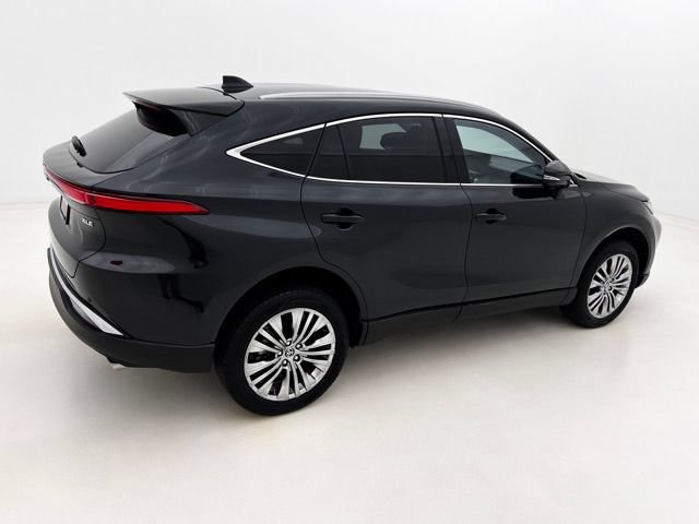 Used 2024 Toyota Venza XLE AWD/4WD image 6