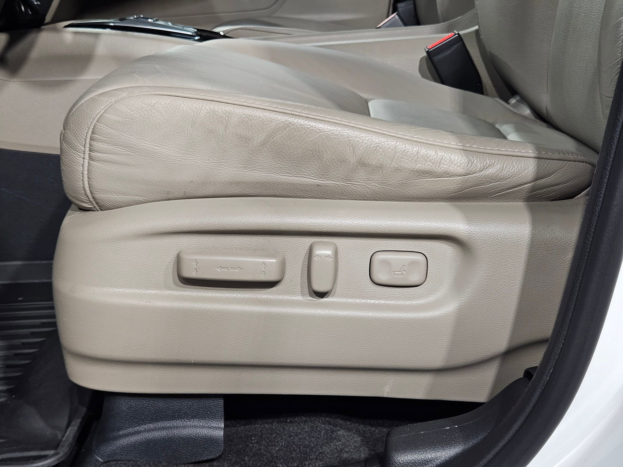 Used 2021 Honda Pilot Touring image 22