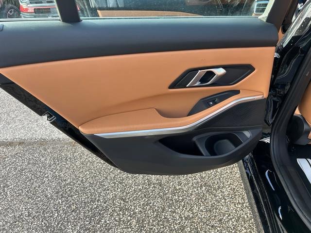 Used 2025 BMW 330i 330i image 13