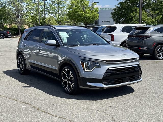 Used 2023 Kia Niro EX Touring FWD image 1