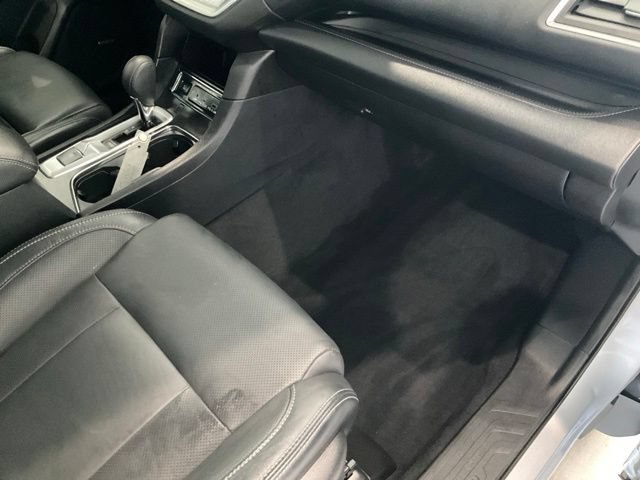 Used 2023 Subaru Ascent Limited w/ Technology Package AWD/4WD image 25
