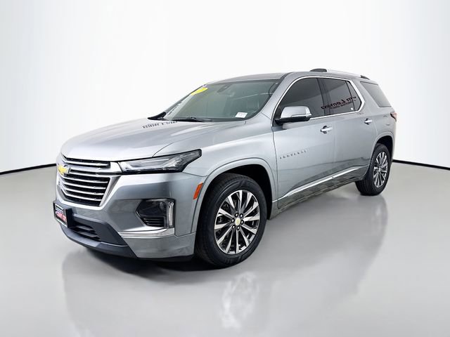 Used 2023 Chevrolet Traverse Premier image 3