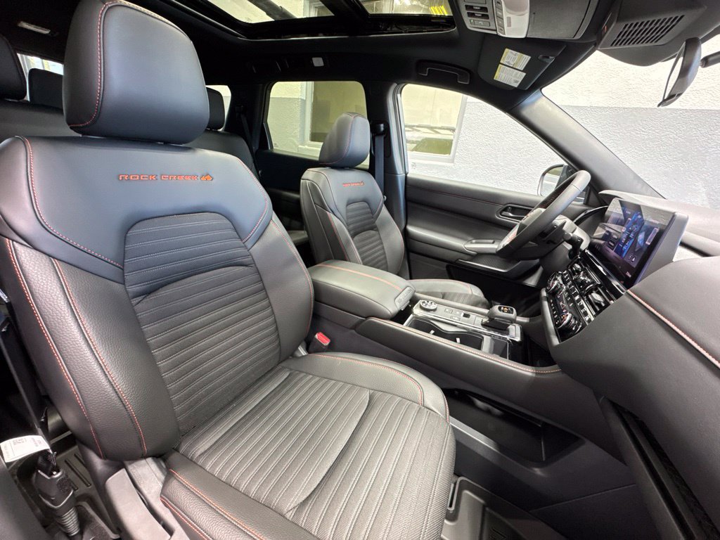 New 2026 Nissan Pathfinder Rock Creek AWD/4WD image 32