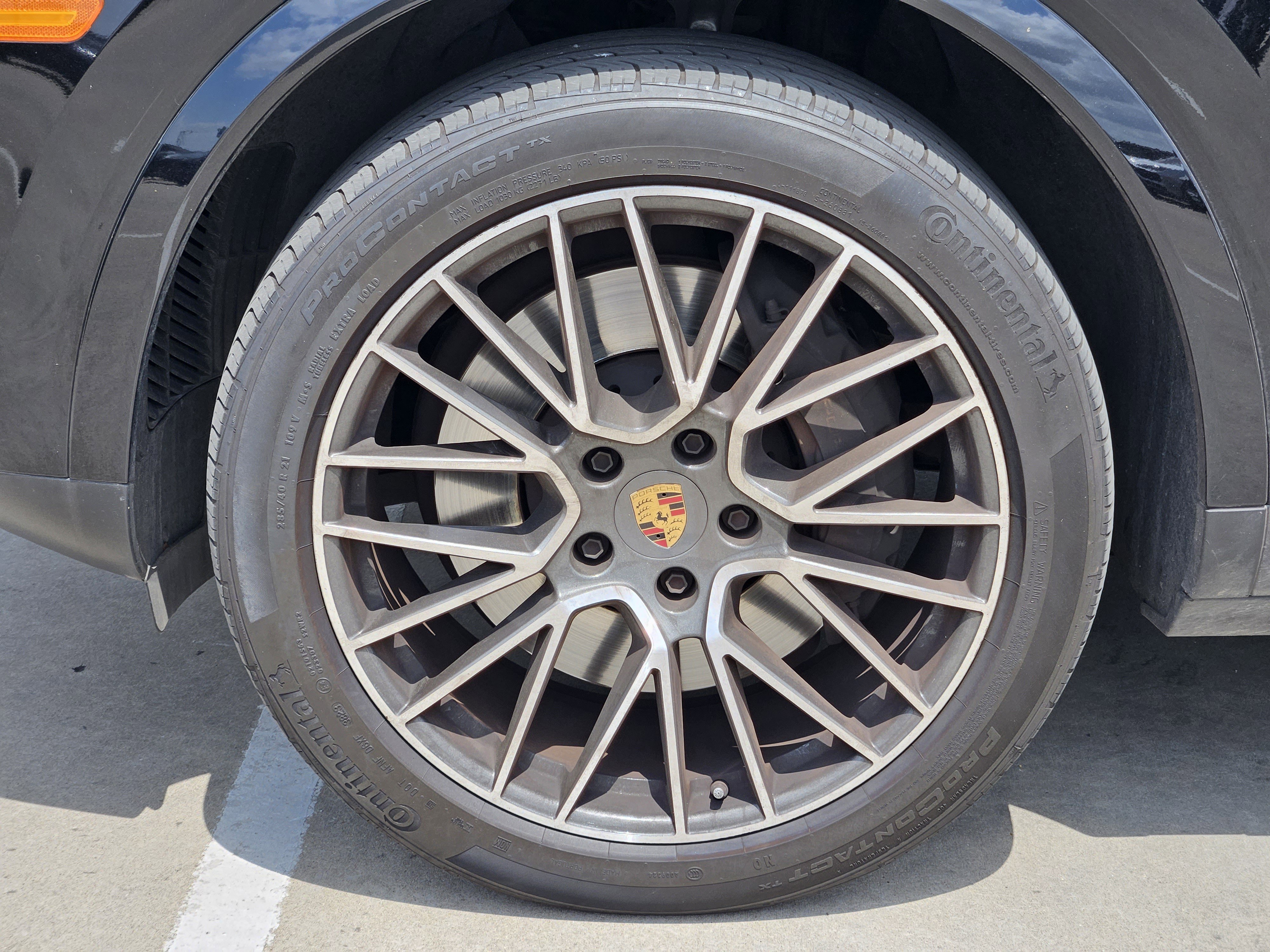 Certified 2023 Porsche Cayenne image 14
