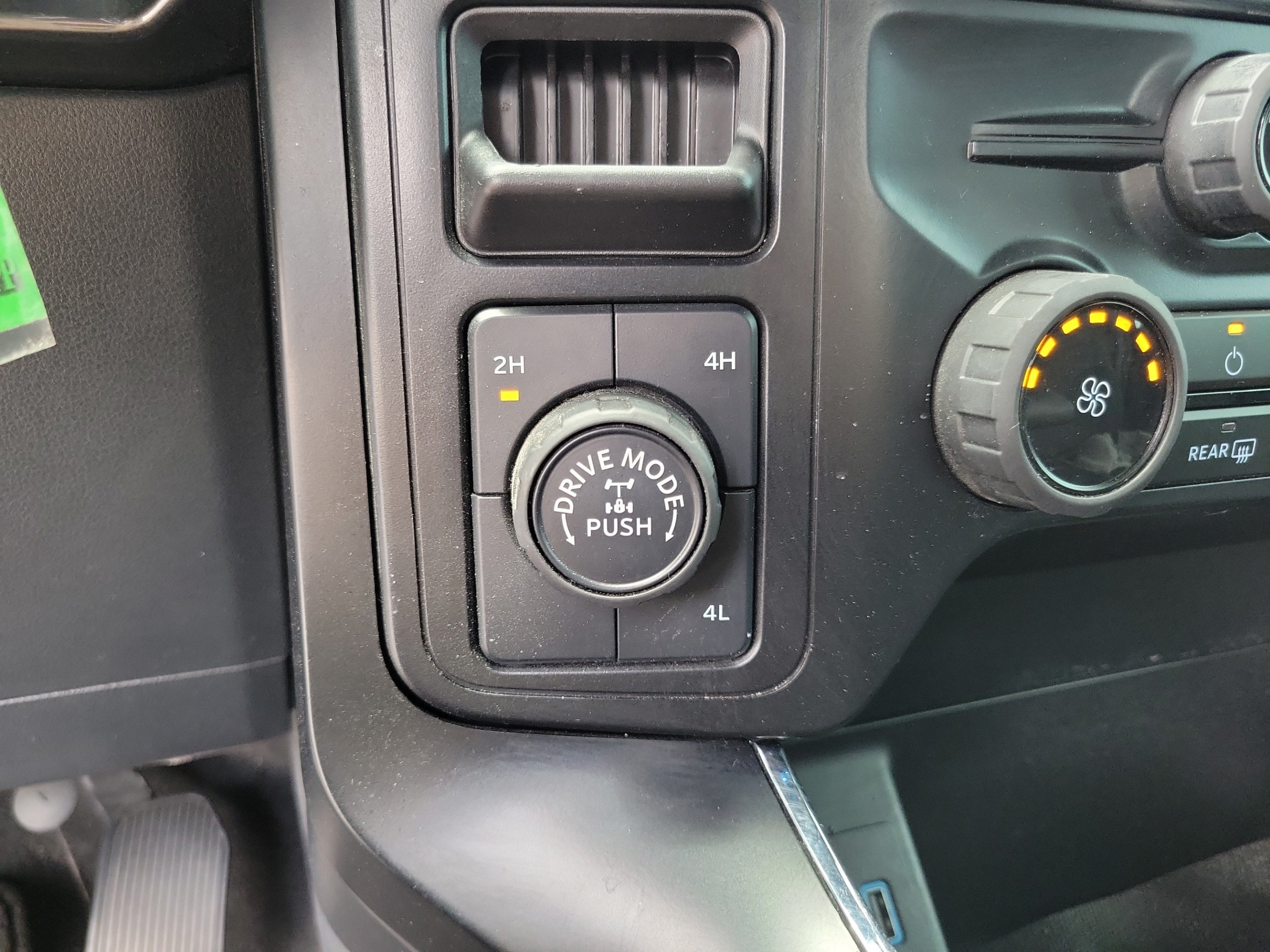 Used 2024 Ford F150 STX AWD/4WD image 29