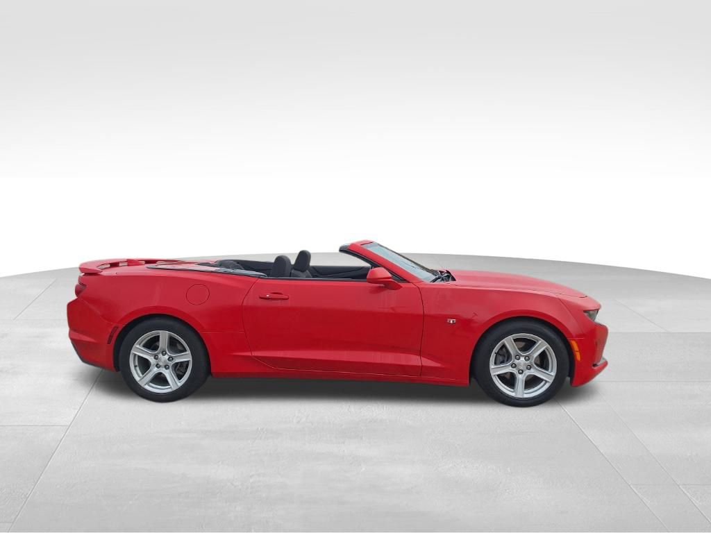 Used 2020 Chevrolet Camaro LT image 13