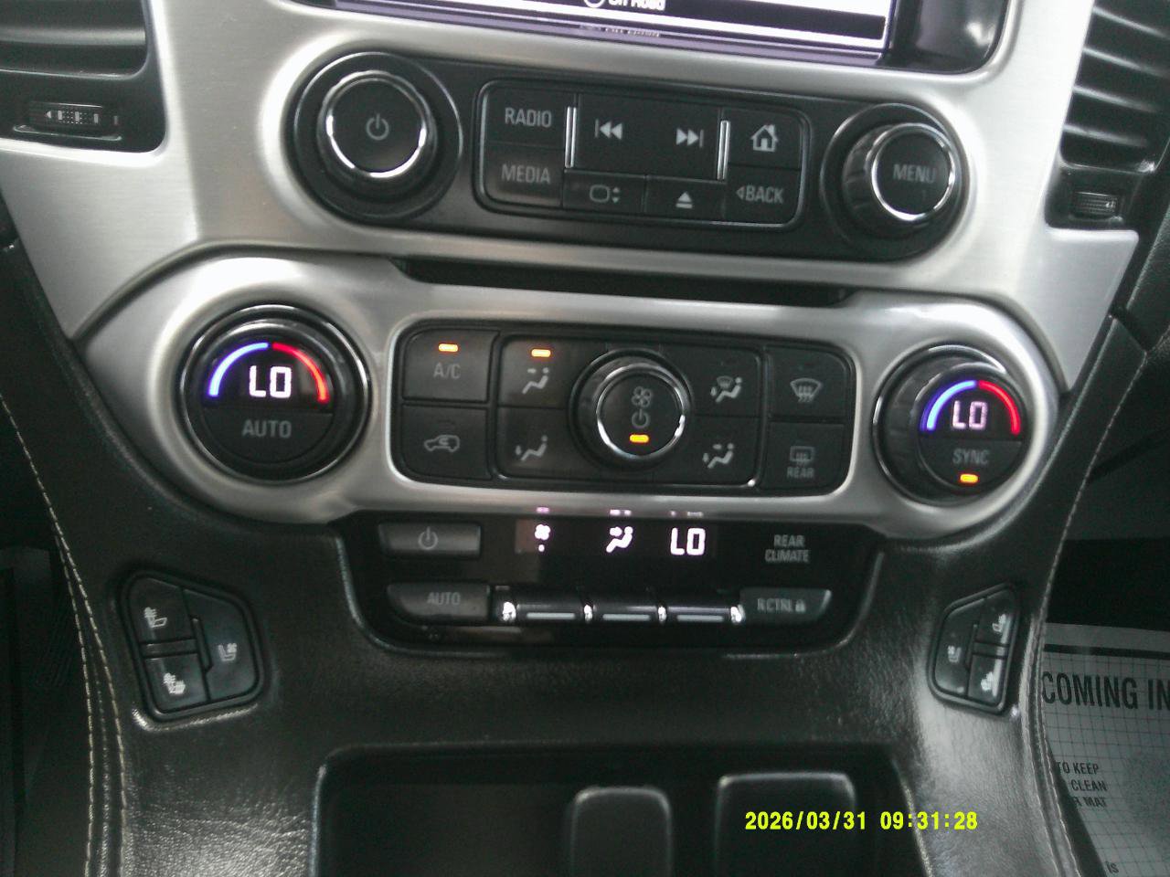 Used 2017 GMC Yukon XL SLT image 27