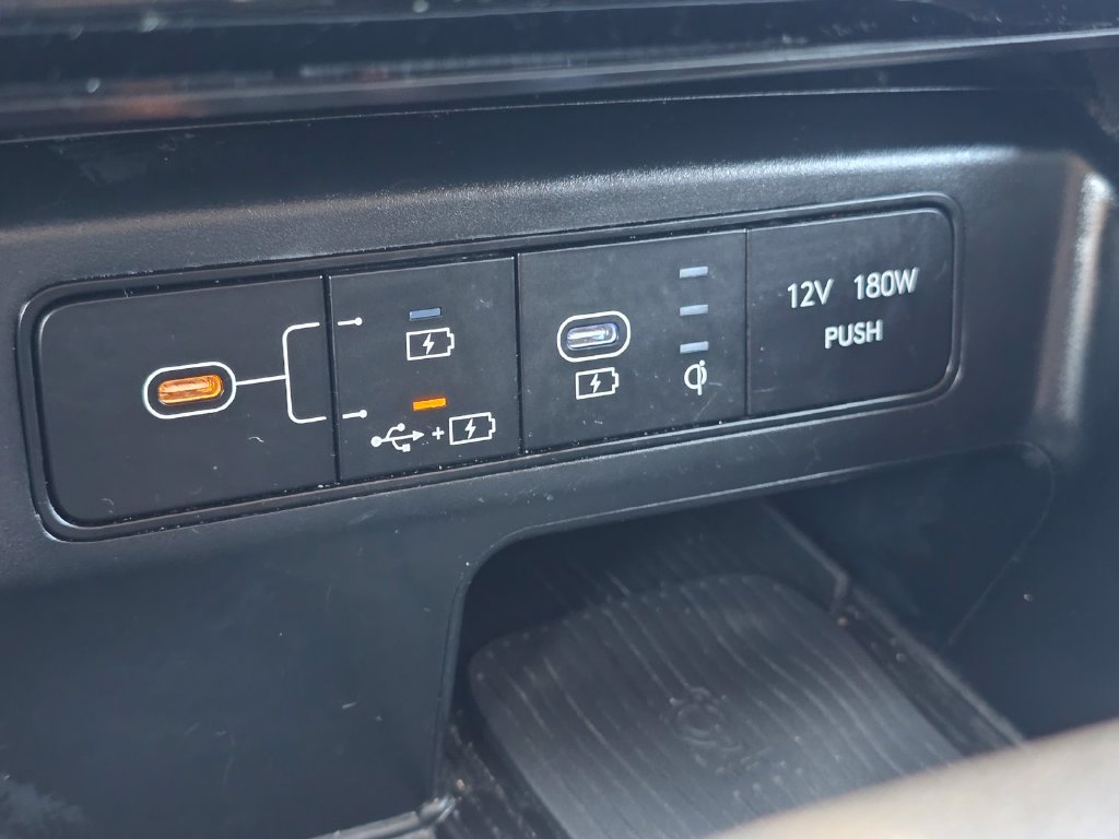 Used 2025 Hyundai Tucson SEL FWD image 28