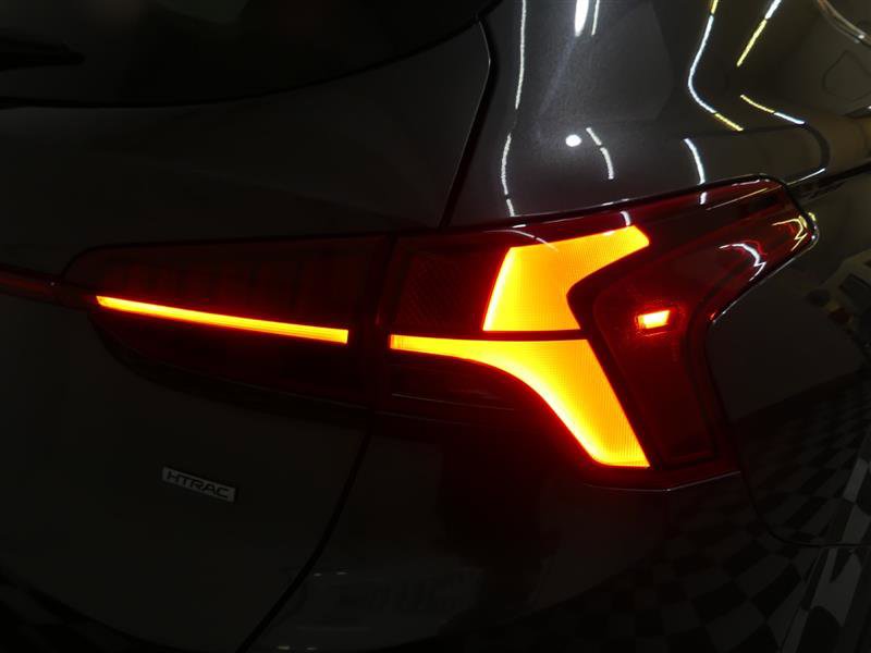 Used 2023 Hyundai Santa Fe SEL w/ Premium Package AWD/4WD image 16