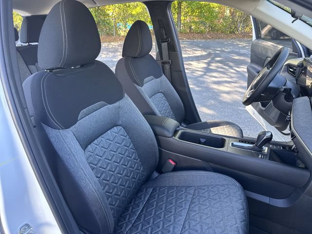 New 2026 Nissan Kicks SV FWD image 10