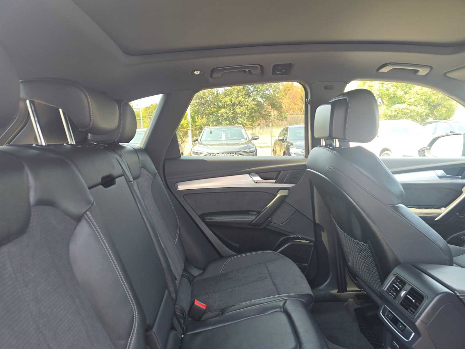 New 2025 Audi Q5 e Premium Plus image 12