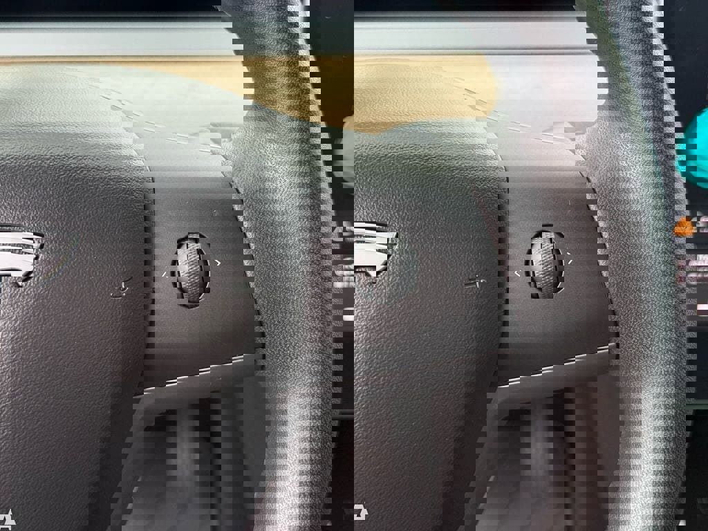 Used 2019 Tesla Model 3 Standard Range image 18