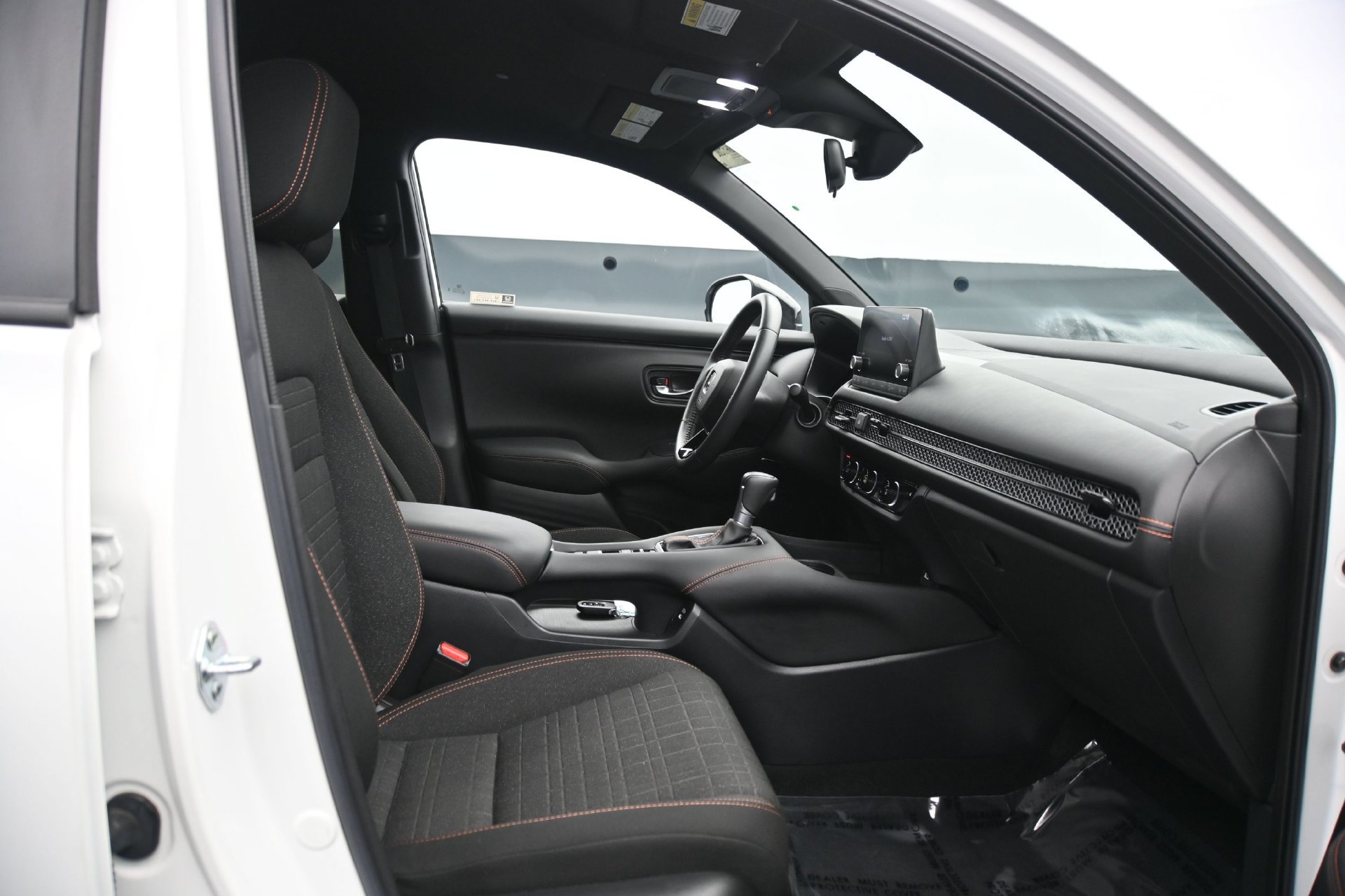 Used 2024 Honda HR-V Sport image 13