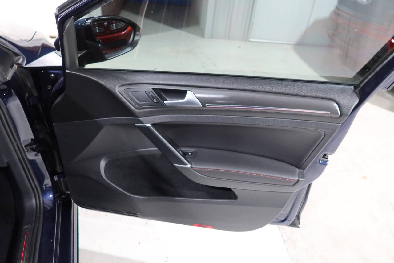 Used 2019 Volkswagen GTI Autobahn FWD image 30