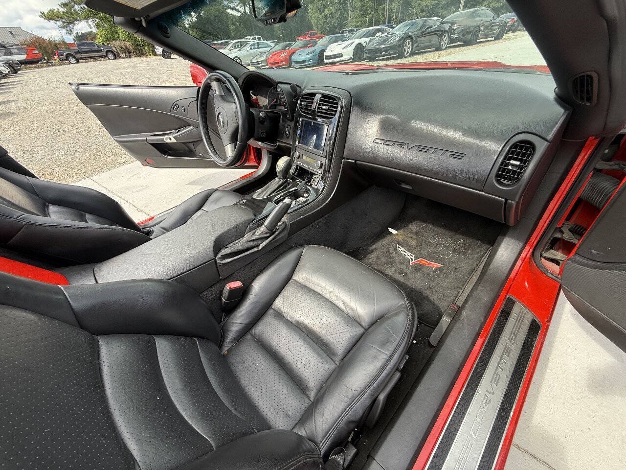 Used 2008 Chevrolet Corvette Convertible w/ Preferred Equipment Group RWD image 16