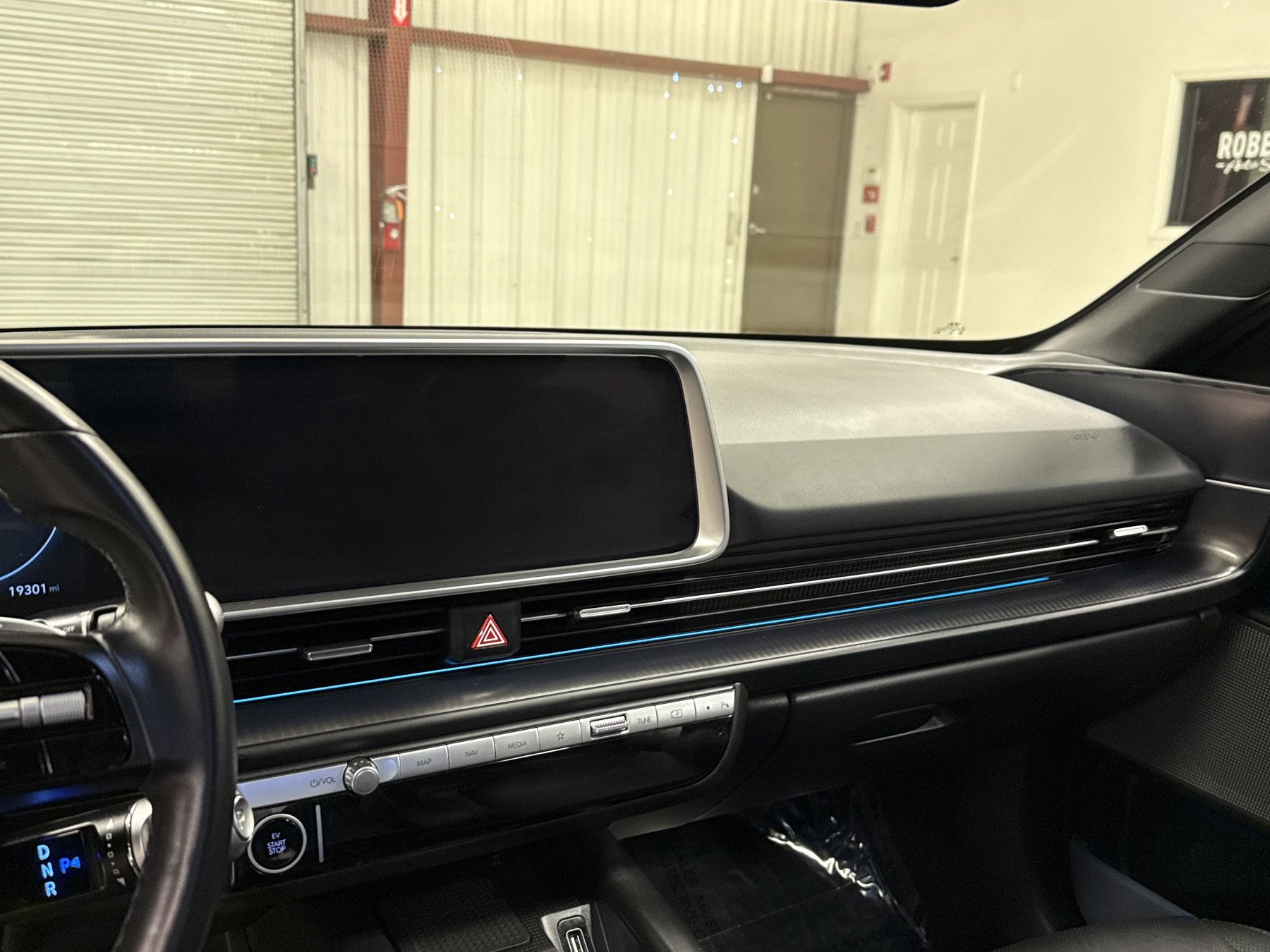 Used 2023 Hyundai Ioniq 6 SEL image 8