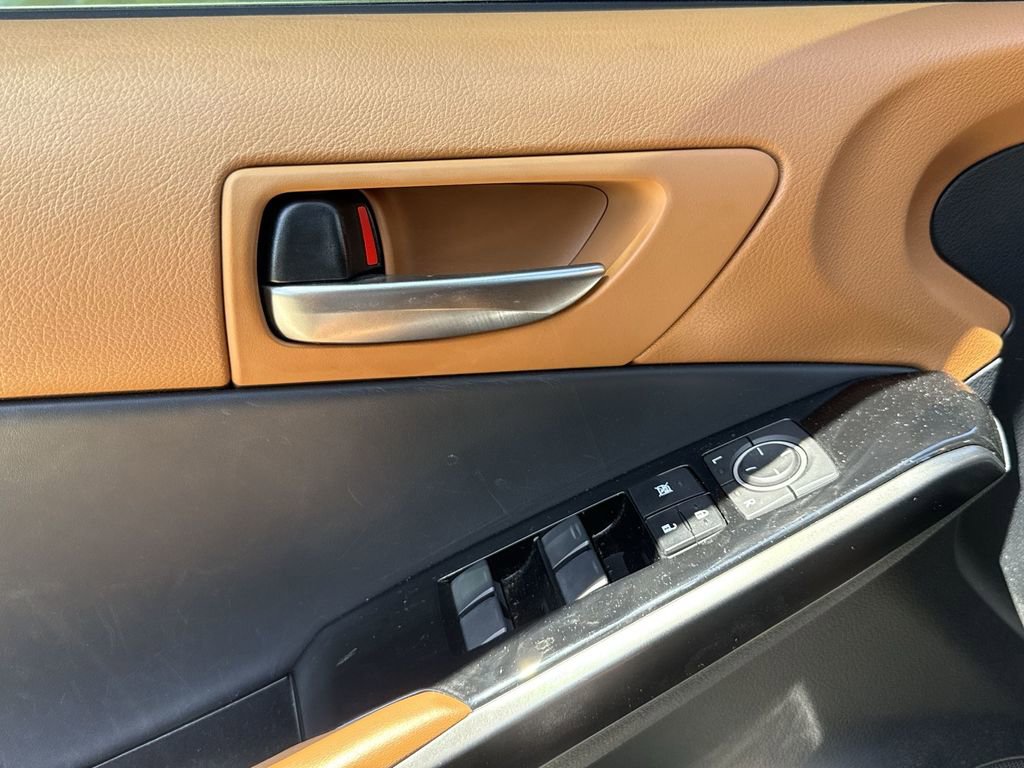 Used 2024 Lexus IS 350 F Sport w/ Accessory Package 2 RWD image 29
