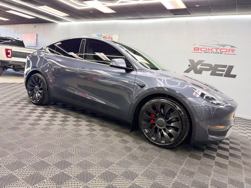 Used 2022 Tesla Model Y Performance AWD/4WD image 2