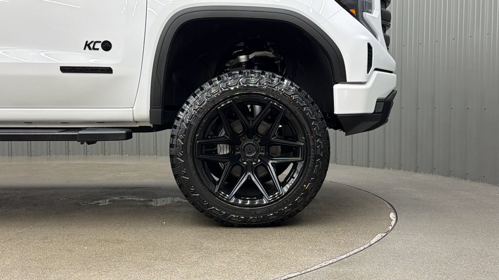 Used 2026 GMC Sierra 1500 Elevation AWD/4WD image 10