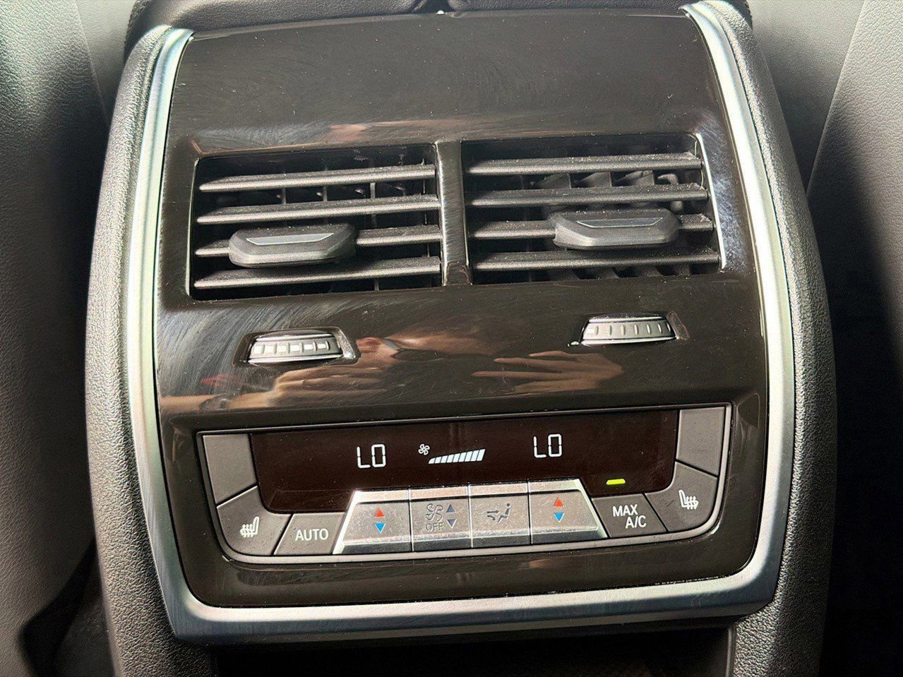 Certified 2026 BMW X5 M60i image 21