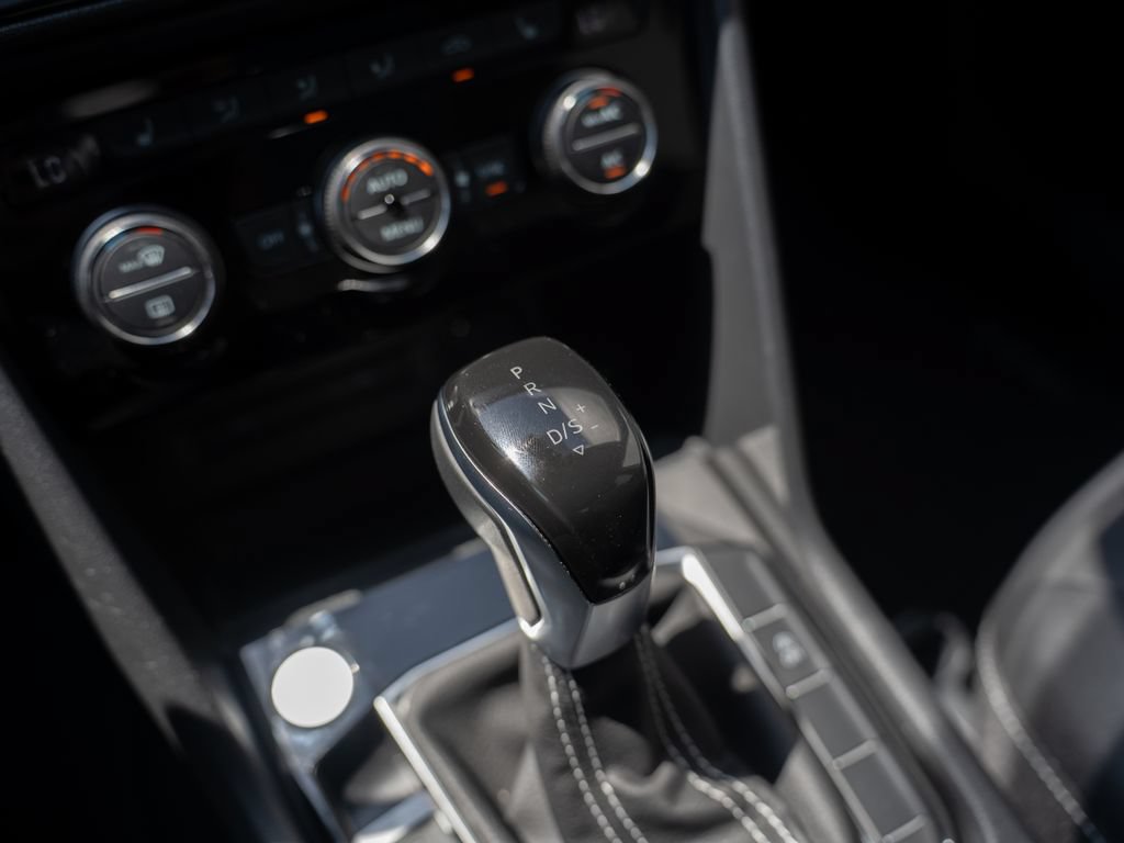 Certified 2023 Volkswagen Taos S FWD image 27